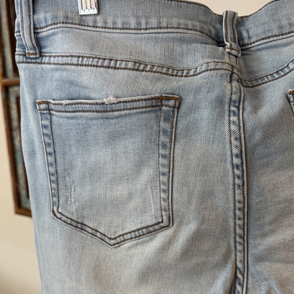 Soho Stretchy patchwork distressed hem Jeans NWT 12 - Picture 9 of 16